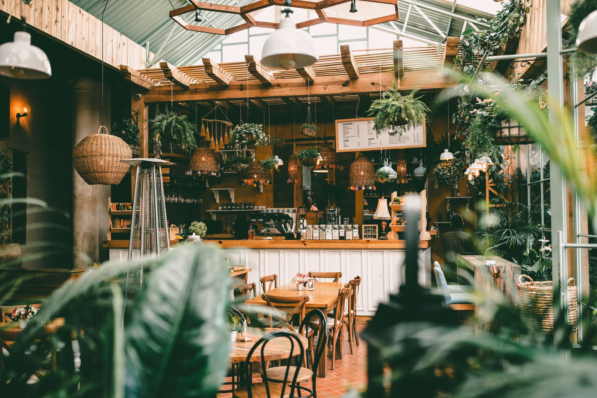 image of the interior of a coffee shop by Ruben Ramirez